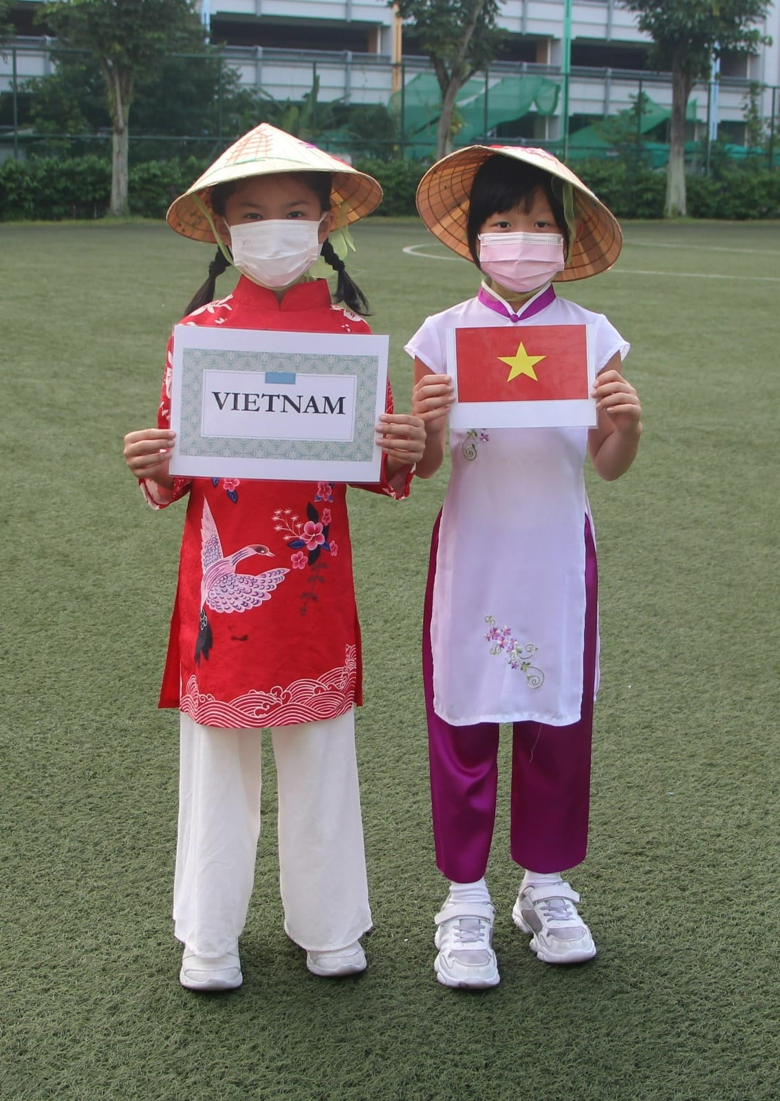 Showcase students celebrating international friendship day by wearing their traditional ethnic clothing
